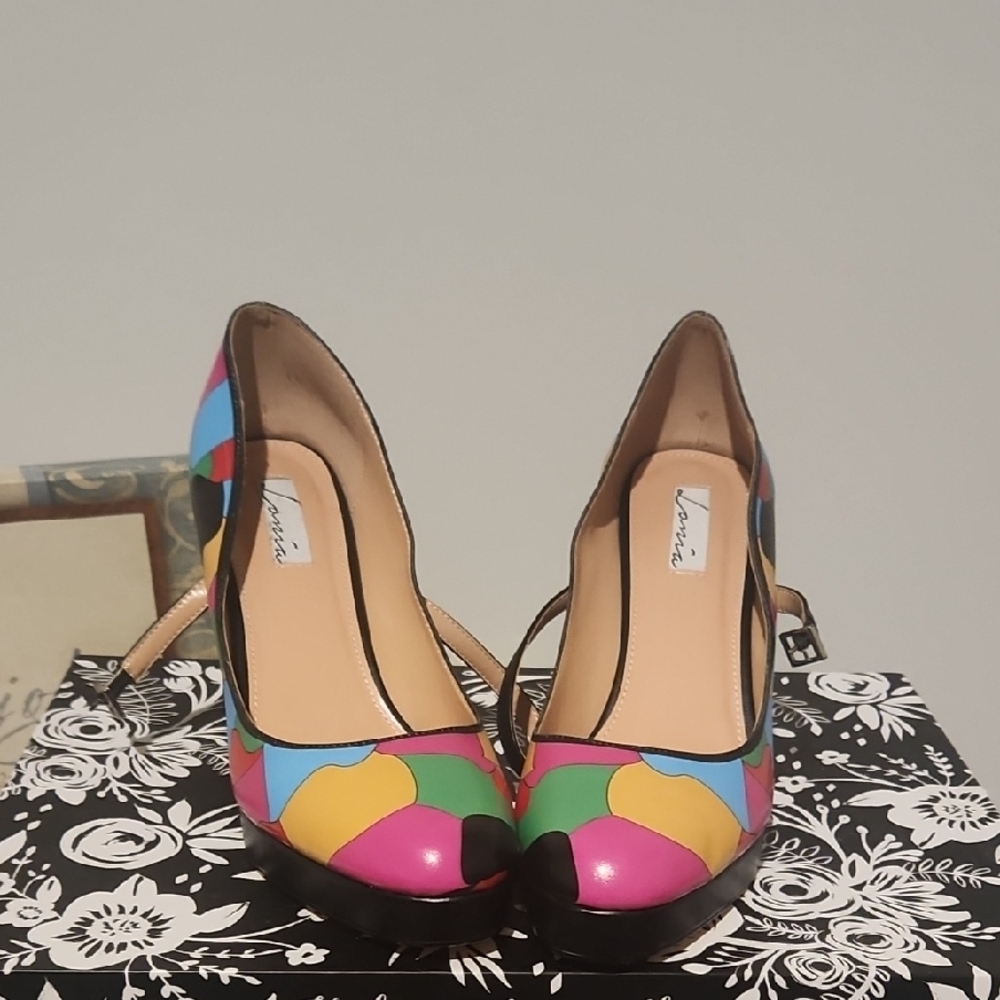 Pink and Yellow Geometric Heels